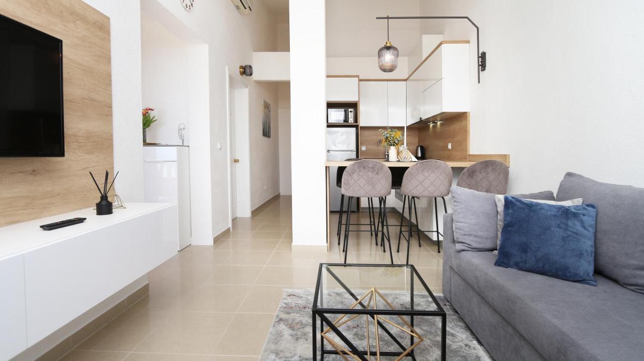 Apartments Emilija Makarska Esterno foto