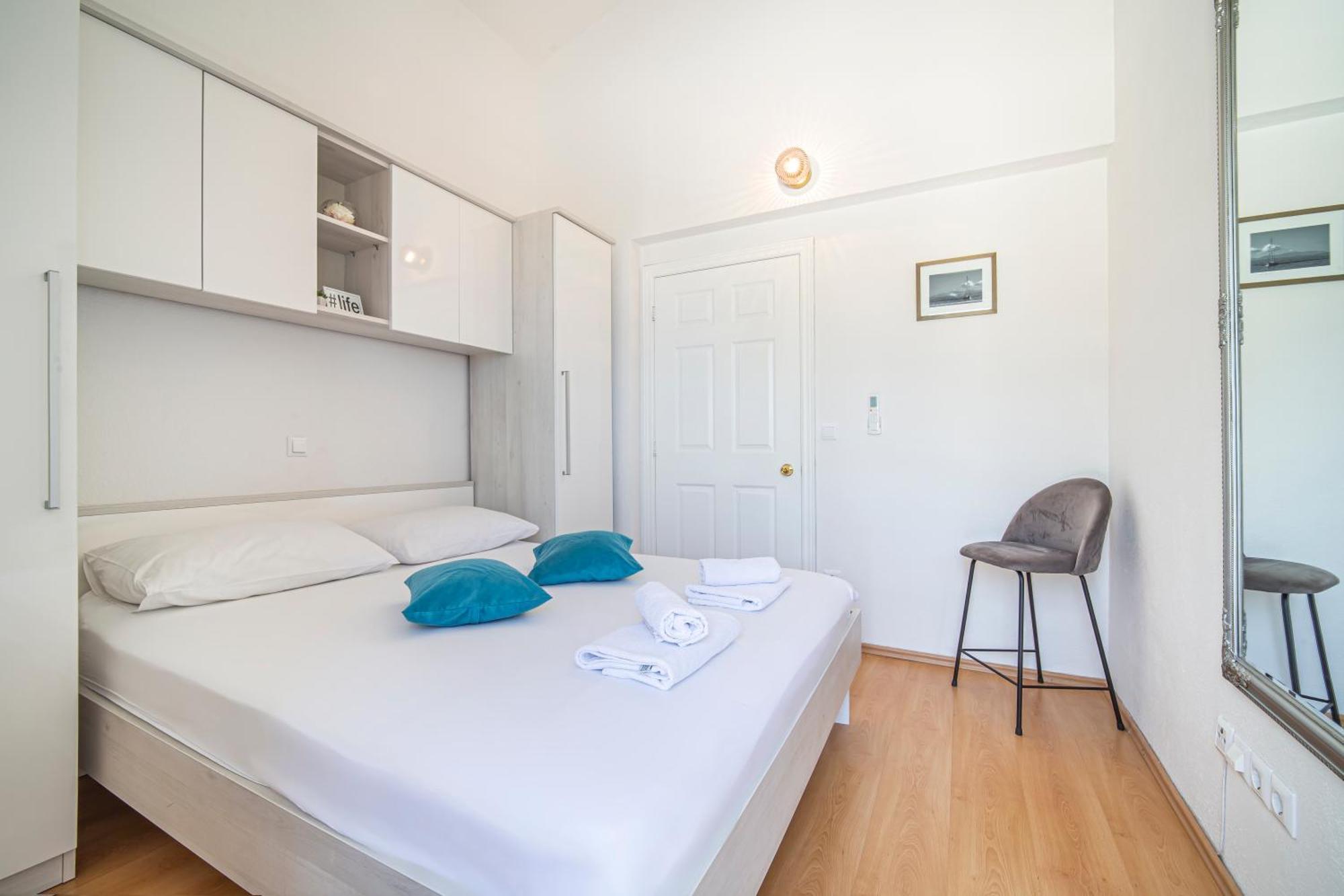 Apartments Emilija Makarska Esterno foto