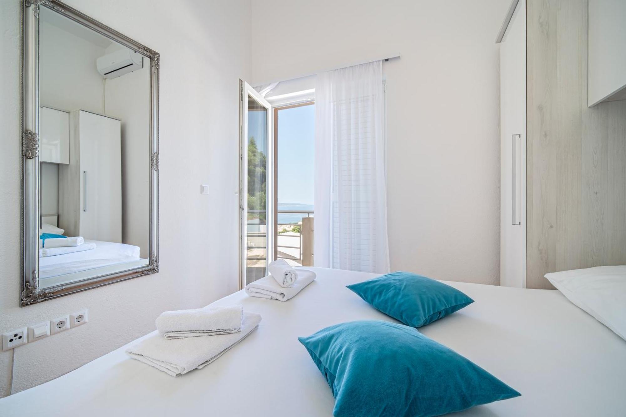 Apartments Emilija Makarska Esterno foto
