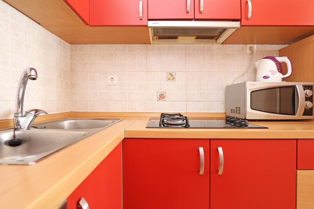 Apartments Emilija Makarska Esterno foto
